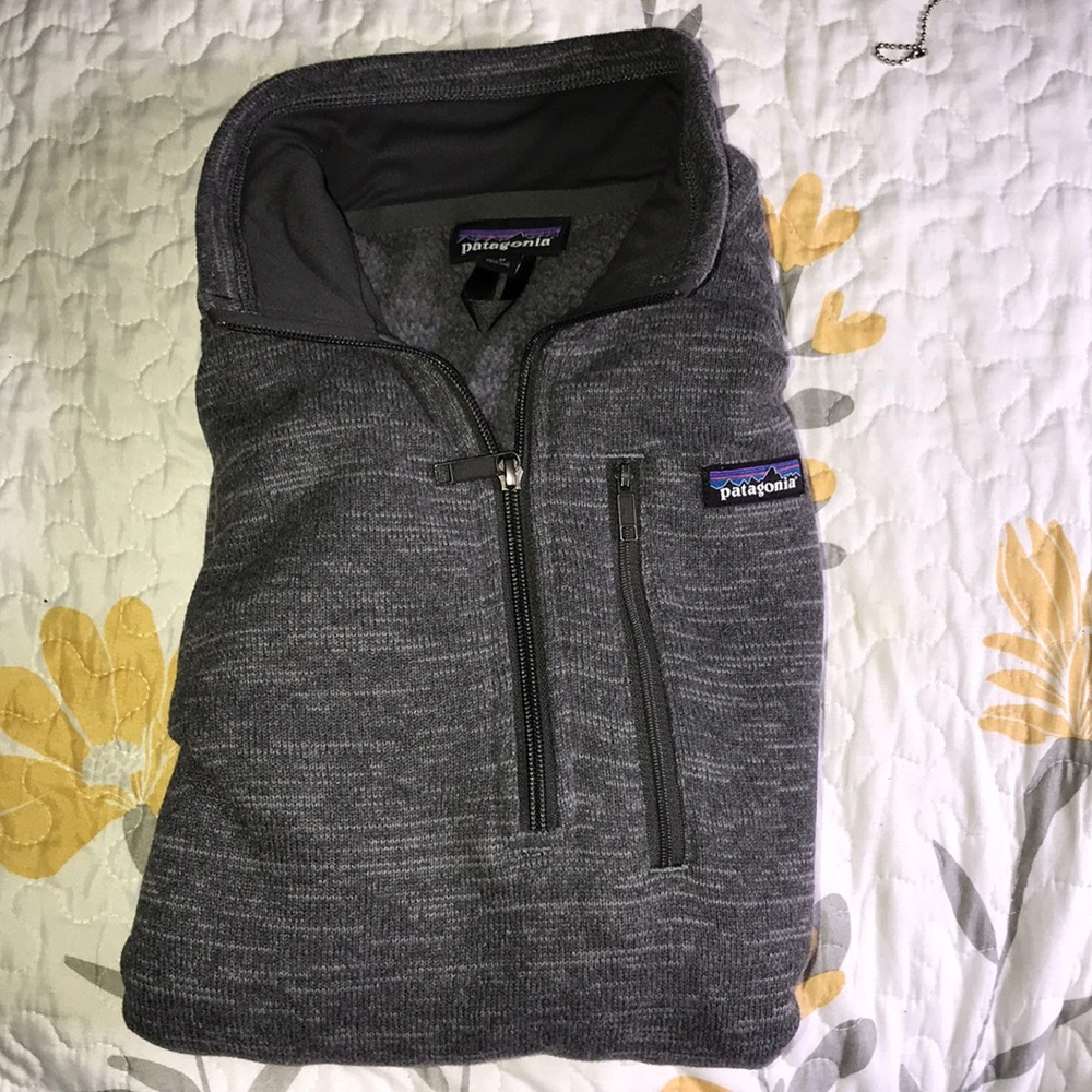 Patagonia Grey Medium Pullover.